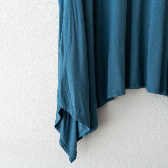 Emerald Teal Tunic with Pockets | Women’s 2X | Flowy V-Neck Top Made in USA - Picture 6 of 8